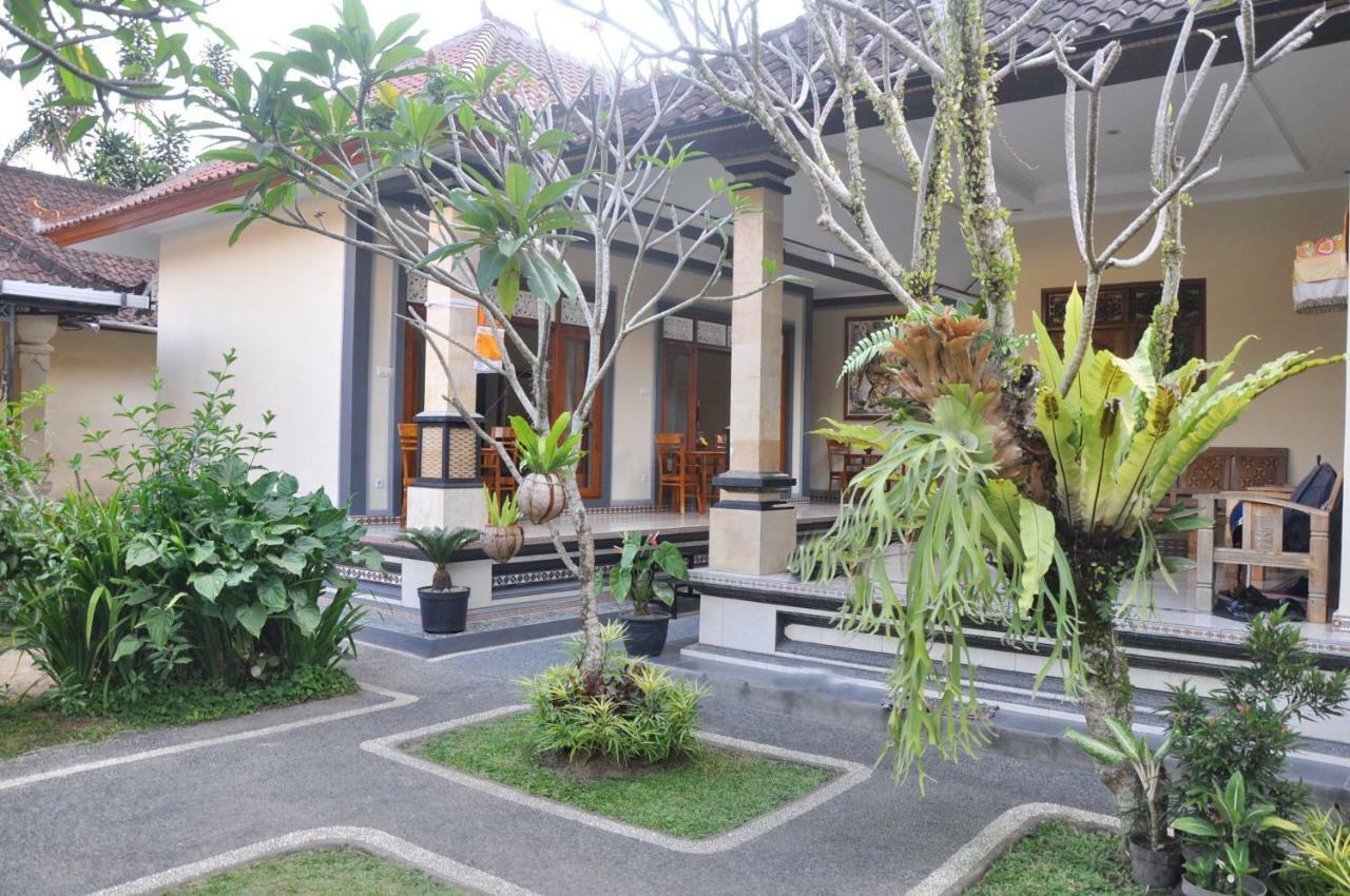 Dunung Sari Homestay Ubud Esterno foto